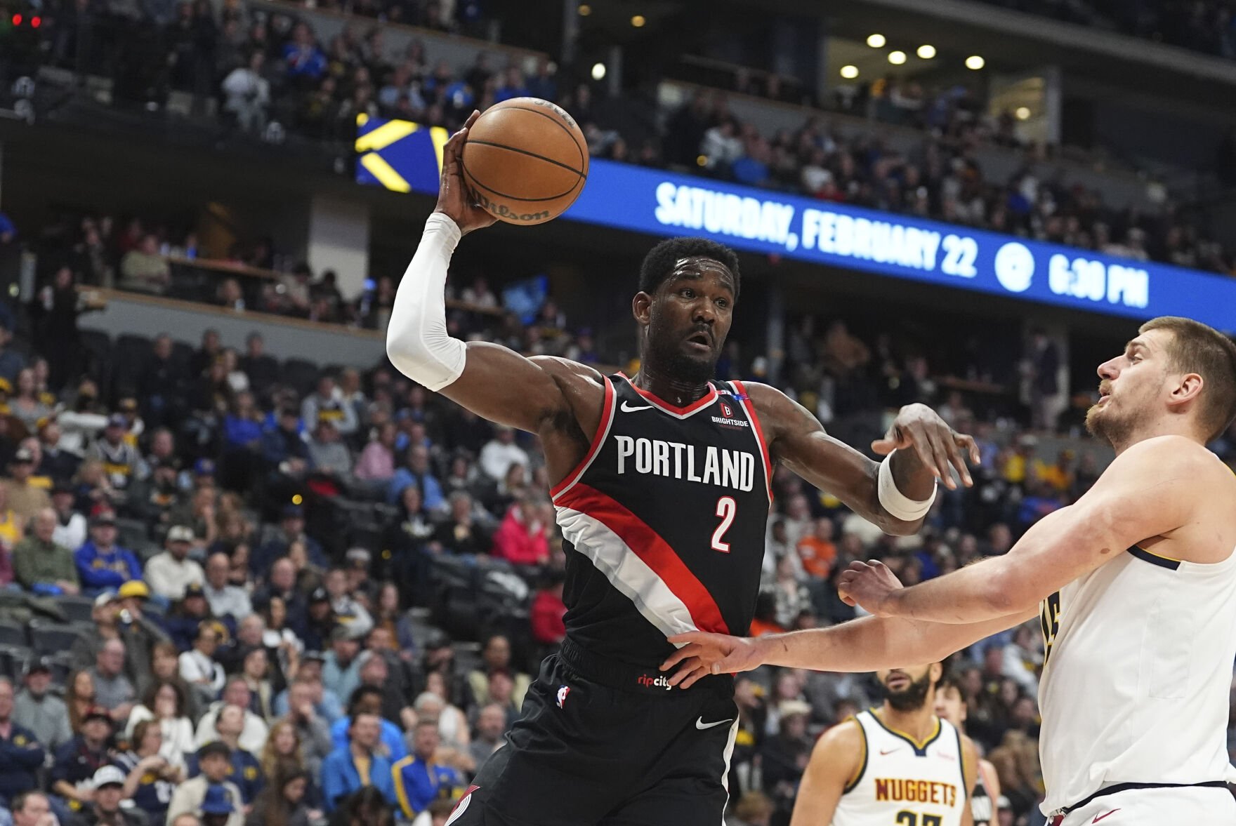 Lakers Ayton Basketball